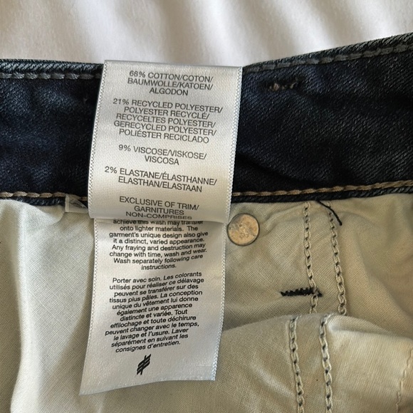 Silver Suki Jeans Women's Dark Blue Slim Boot Cut Jeans - Picture 6 of 10